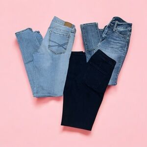 Lot of 3 Women’s Jeans Size 6 -Different Brands
